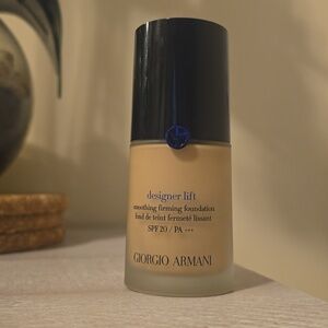 Giorgio Armani Designer Lift Smoothing Firming Foundation SPF20 - No 5, 1 Ounce